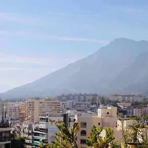Large Modern Beach Front Apartment, Rooftop Pool!! Apartment